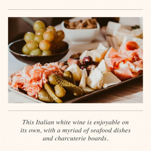 Ceretto Langhe Arneis White Wine Perspective: right