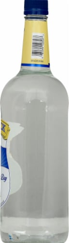 McCormick Spirits Distilled London Dry Gin Perspective: right