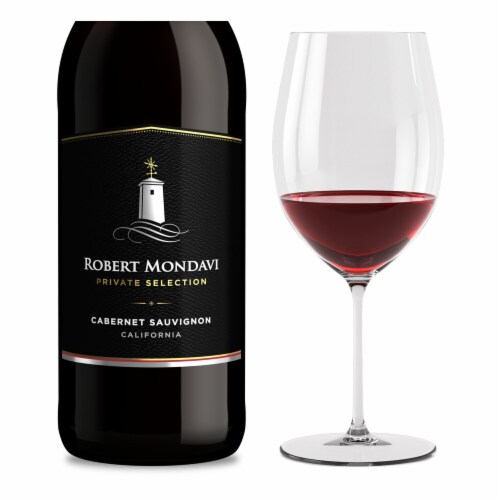 Robert Mondavi Private Selection Cabernet Sauvignon Red Wine Perspective: right
