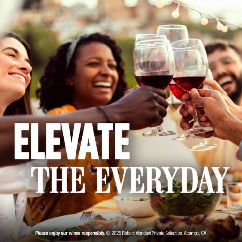 Robert Mondavi Private Selection Cabernet Sauvignon Red Wine Perspective: right