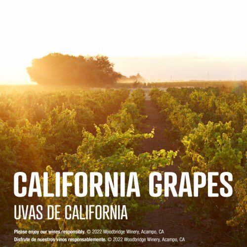 Woodbridge White Zinfandel Wine Perspective: right