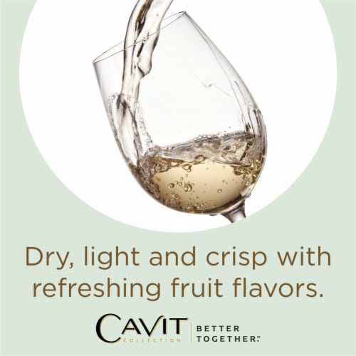 Cavit Pinot Grigio White Wine Perspective: right