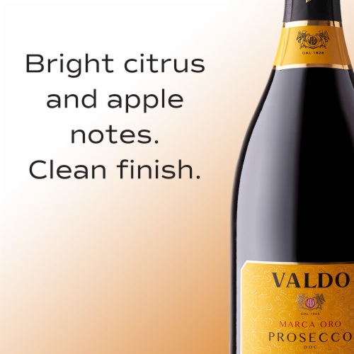 Valdo Brut Marca Oro Glera/Prosecco Italy Sparkling Wine Perspective: right
