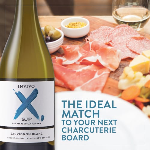 Invivo X SJP Sauvignon Blanc White Wine Perspective: right