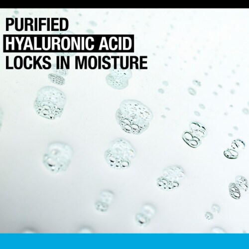 Neutrogena® Hydrating Setting Spray Perspective: right