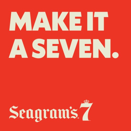Seagram's 7 Crown American Blended Whiskey Perspective: right