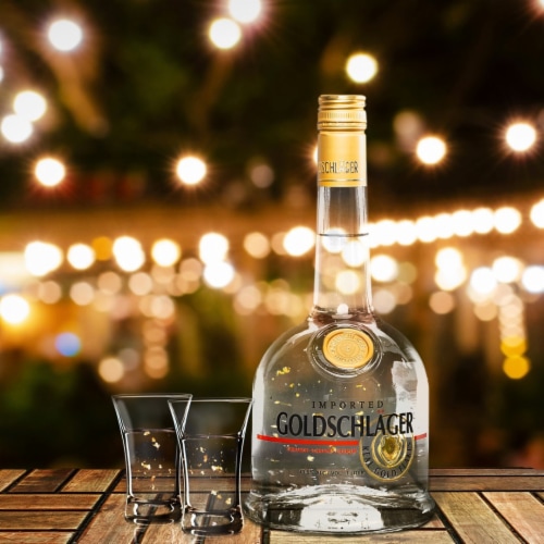 Goldschlager Cinnamon Schnapps Liqueur Perspective: right