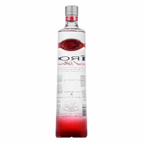 Ciroc Vodka Red Berry Perspective: right
