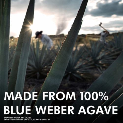 Casamigos Tequila Cristalino Perspective: right