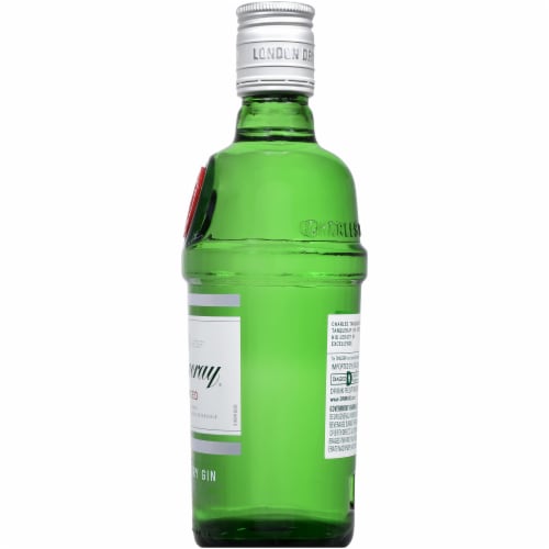 Tanqueray London Dry Gin Perspective: right