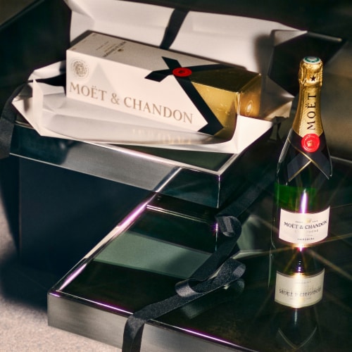 Moet & Chandon Brut Imperial Champagne France Sparkling Wine