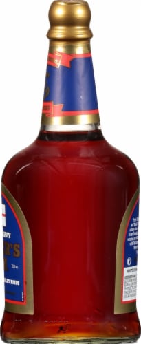 Pusser's Rum British Navy Original Admiralty Rum Perspective: right