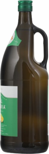 Real Sangria® Cruz Garcia Real White Sangria Perspective: right
