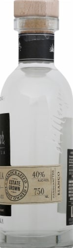 El Mayor® Blanco Tequila Perspective: right