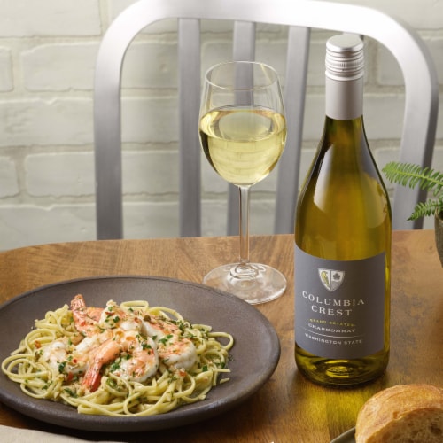 Columbia Crest Grand Estates Chardonnay Washington White Wine Perspective: right