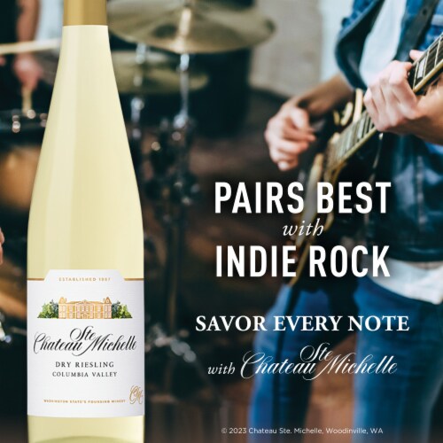 Chateau Ste Michelle Columbia Valley Dry Riesling Columbia Valley White Wine Perspective: right