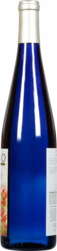Llano Estacado Riesling Texas White Wine Perspective: right