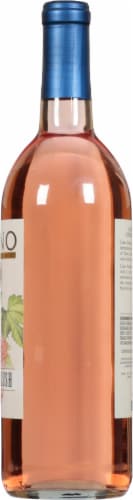 Llano Estacado Blush Wine Perspective: right