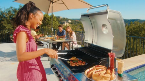 Oscarware Disposable Grill Topper Perspective: right