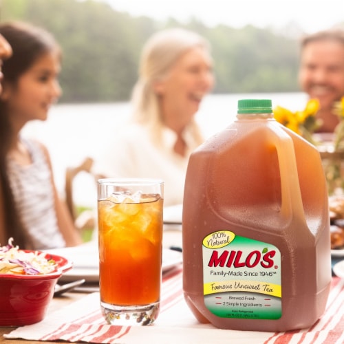 Milo's® Famous Unsweetened Iced Tea Perspective: right