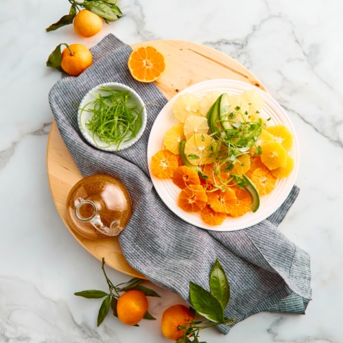 Annie's™ Organic Vegan Asian Sesame Salad Dressing Perspective: right