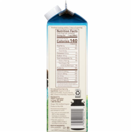 Organic Valley 2% Reduced Fat Milk Perspective: right