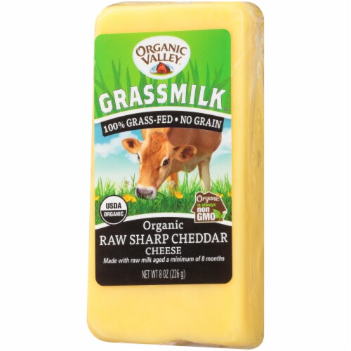 Organic Valley® Grassmilk® Raw Sharp Cheddar Cheese Perspective: right