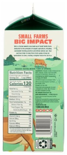 Organic Valley® Grassmilk® Grassfed 2% Reduced Fat Milk Half Gallon Perspective: right