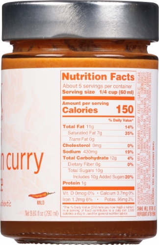 Watcharee's® Vegan Thai Massaman Curry Sauce Perspective: right