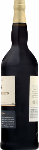 Dow's Fine Tawny Porto Perspective: right