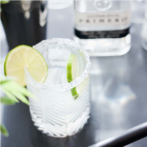Lunazul Tequila Anejo Primero Perspective: right