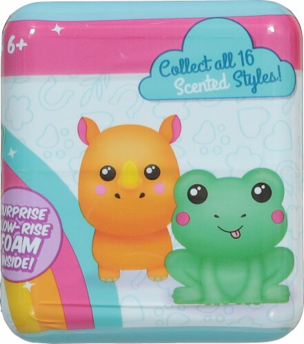 Gummy Bear Plush Dan Perspective: right