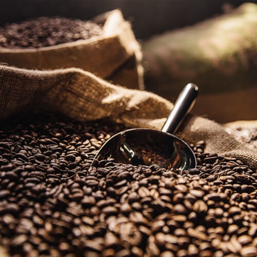 Green Mountain Coffee Roasters® Nantucket Blend® Medium Roast Ground Coffee Perspective: right