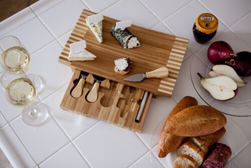 Concavo Cheese Cutting Board & Tools Set, Bamboo Perspective: right