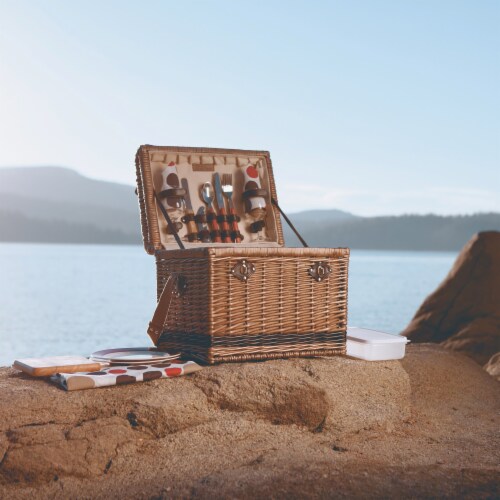 Yellowstone Picnic Basket, Brown with Beige & Red Accents Perspective: right