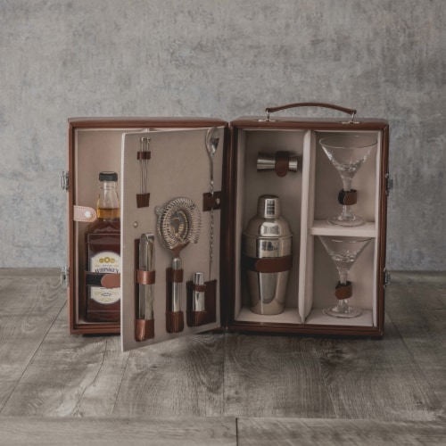 Manhattan Cocktail Case, Mahogany with Tan Accents Perspective: right