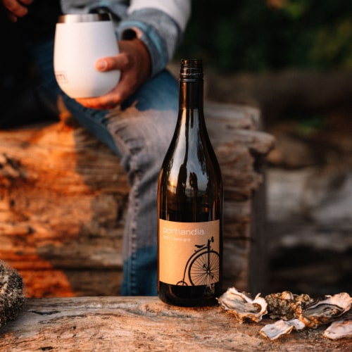 Portlandia Pinot Gris Perspective: right