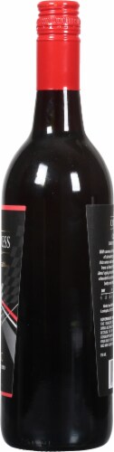Childress Vineyards Classic Smooth Red Blend Perspective: right