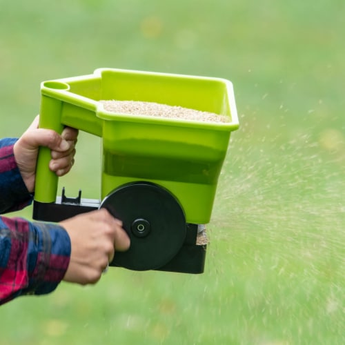Gardens Alive! Handheld Broadcast Seed and Fertilizer Spreader Perspective: right