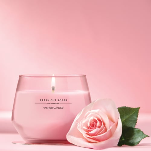 Yankee Candle Studio Scented Candle with up to 50 Hour Burn Time, Fresh Cut Roses Perspective: right