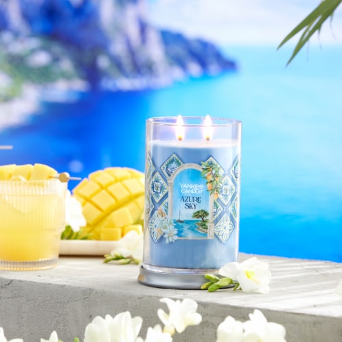 Yankee Candle® - Azure Sky Perspective: right