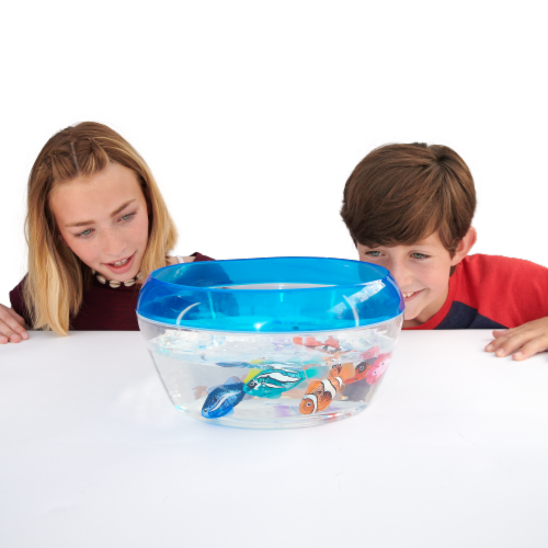 Zuru Robo Fish Water Toy Assortment Perspective: right