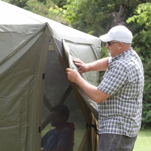 Clam tent shop