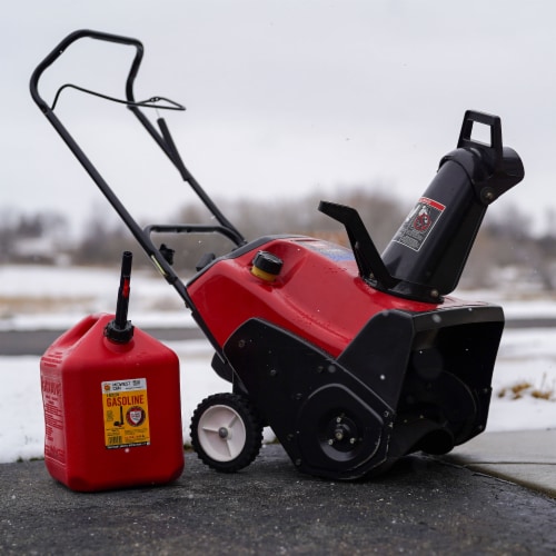 Midwest Can Company 5610 5 Gallon Gas Can Fuel Container Jugs w/ Spout (4 Pack) Perspective: right