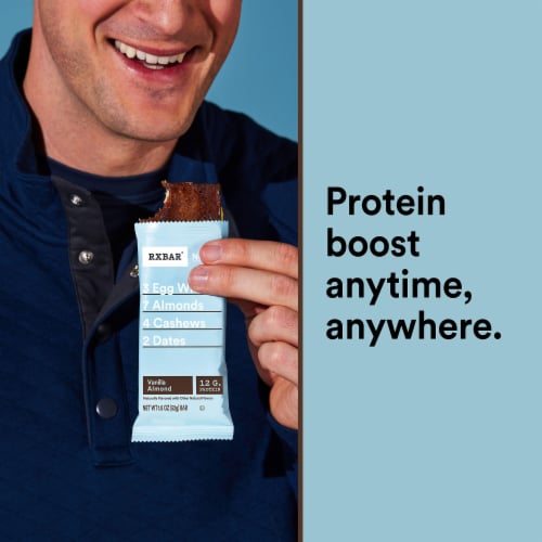 RXBAR Vanilla Almond Protein Bars Perspective: right