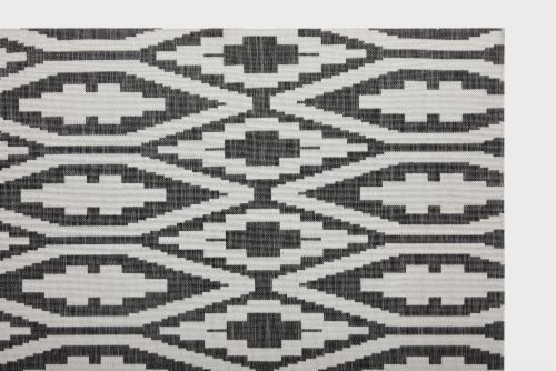 Backyard Bungalow Dania Khloe Indoor/Outdoor Rug - Black-White Perspective: right