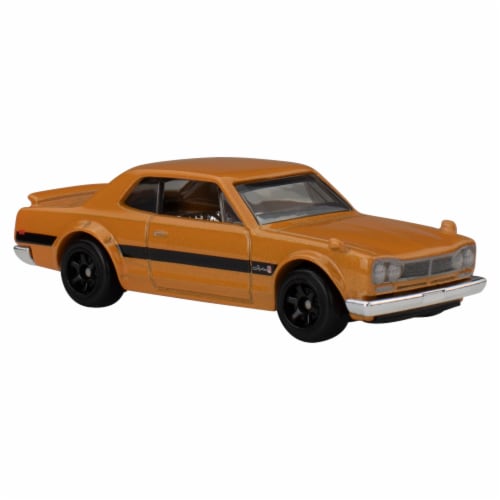 Mattel Hot Wheels™ 1971 Nissan Skyline HT Toy Car Perspective: right