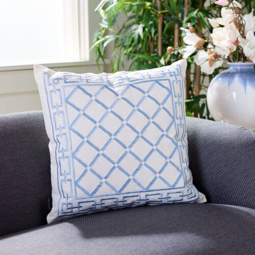 Safavieh Bentra Blue Pillow Perspective: right