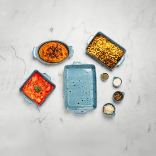 Core Home Square Baking Dish Perspective: right