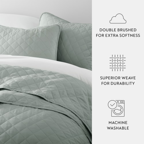 Linen Studio™ Modern Quilt Coverlet Soft Set in Diamond Stitching Perspective: right